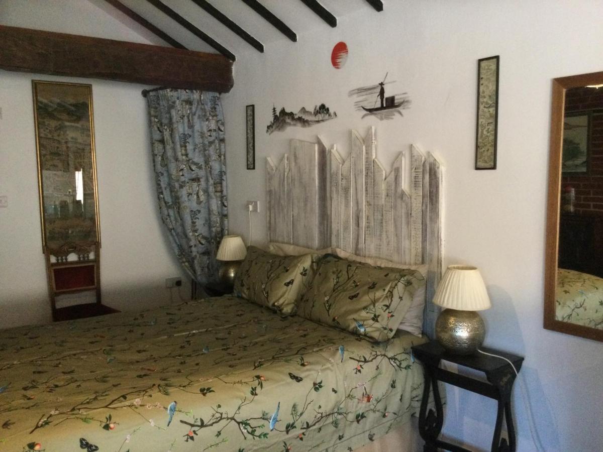 The Garth Guest Suite Studio Cottage 링필드 외부 사진